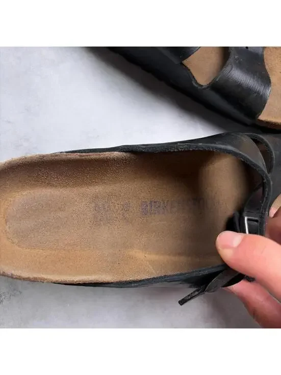 Y2K Black Birkenstock Arizona Leather Sandals - Picture 7 of 8